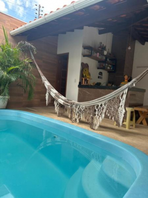 Alugue casa com piscina a 15min da praia